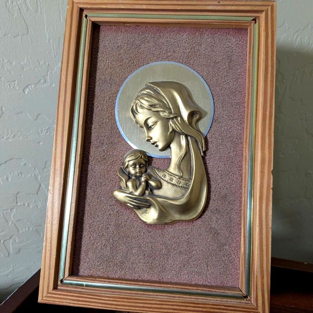 Religious Italy Madonna and Child Jesus Gold Tone MCM Plaque Art